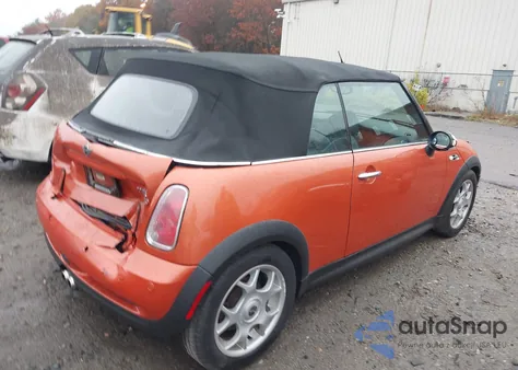 2005 Mini Cooper S z USA, uszkodzony, nr VIN WMWRH334X5TF81383